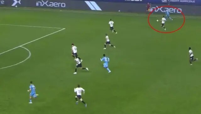 Görenler inanamıyor! Cagliari’nin yıldızından inanılmaz bir gol