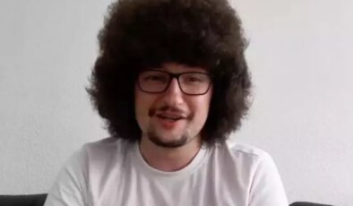 Herkes onu konuşuyor! 1.5 yıl sonra saçlarını kesebilir