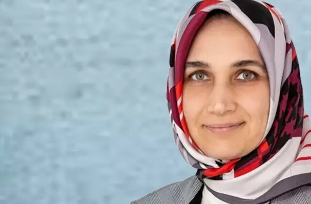 İçişleri Bakanlığı’na kritik atama! İlk türbanlı vali bakan yardımcısı oldu