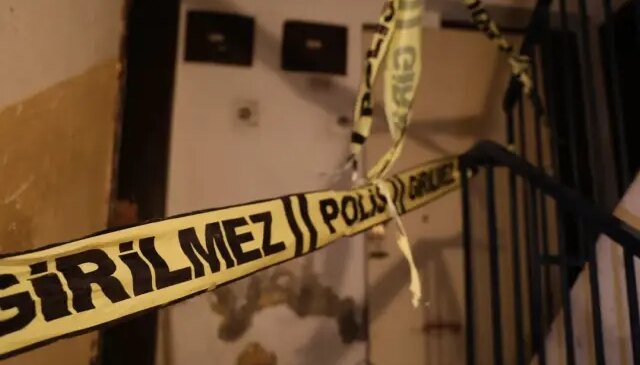 İlçeyi ayağa kaldıran olay! Eşinin kafasına sıkıp aynı silahla intihar etti