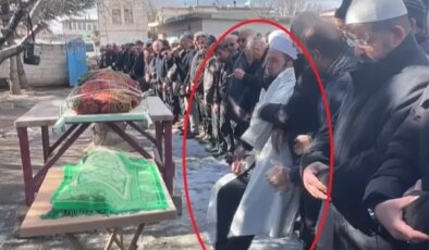 İmam; kardeşi, yengesi ve yeğeninin cenaze namazını kıldırırken fenalık geçirdi
