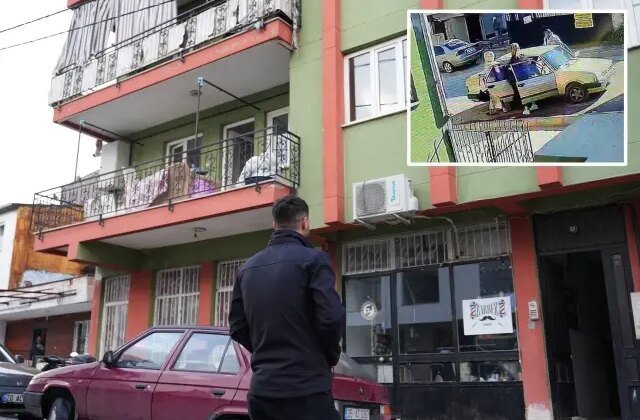 Komşuları ‘evin soyuluyor’ diye aradı, kameraya bakınca hayatının şokunu yaşadı