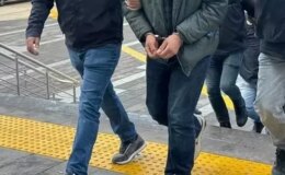 İstanbul merkezli 4 ildeki suç örgütü operasyonunda yakalanan 35 zanlı adliyede