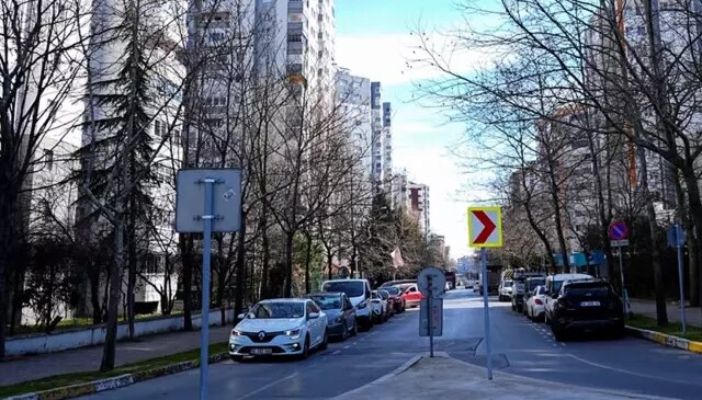 İstanbul’un en kalabalık mahallesi ama sokakları bomboş