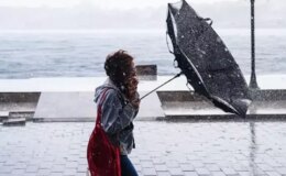 İstanbul Valiliğinden kuvvetli rüzgar ve fırtına uyarısı