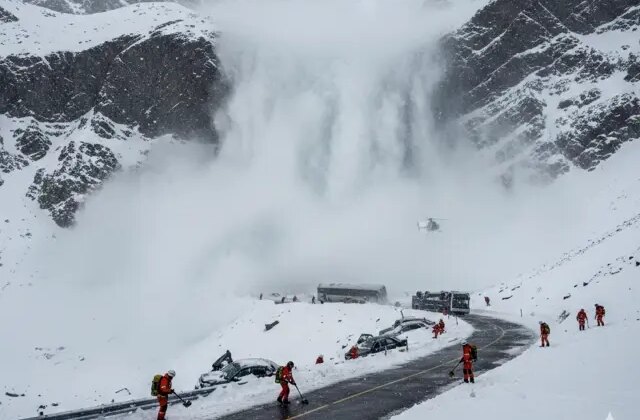 İtalya’da farklı noktalarda çığ düşmesi sonucu 4 kişi öldü