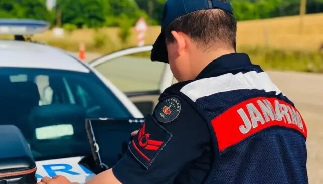 Jandarmayla ilgili skandal iddiası yalan çıktı! İşte genç kadının asıl niyeti