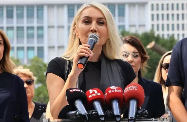 Kardeşi gözaltına alınan Dilek İmamoğlu’ndan ilk açıklama