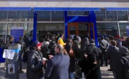 Kente ilk ücretsiz market açıldı! Tek kuruş ödemeden poşetleri doldurdular