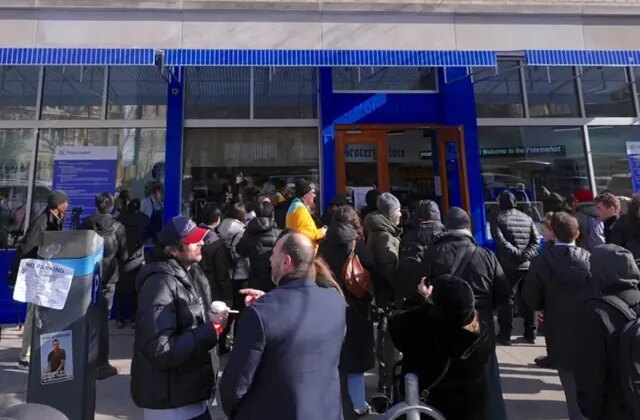 Kente ilk ücretsiz market açıldı! Tek kuruş ödemeden poşetleri doldurdular