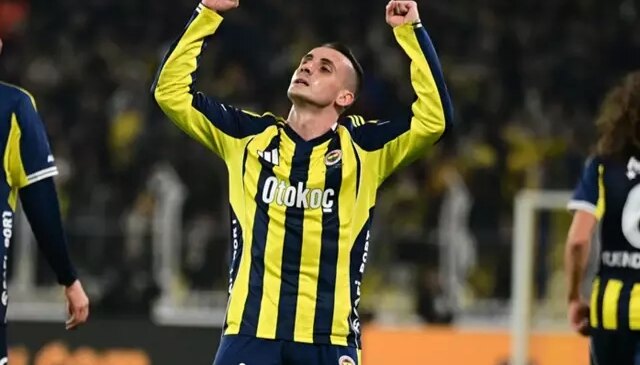 Kerem Aktürkoğlu’ndan taraftarlara mesaj