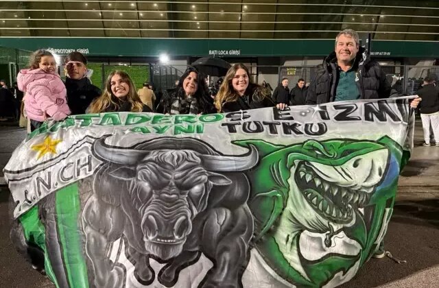 Kocaelispor’a destek vermek için hangi ülkeden geldiklerine inanamazsınız