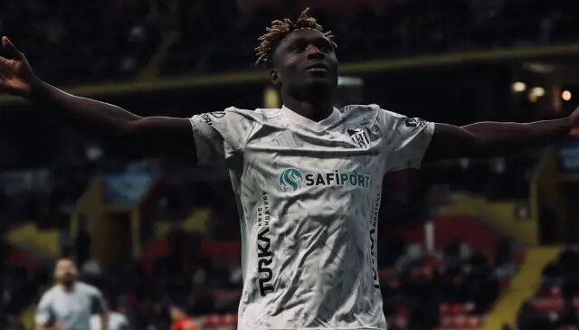 Kocaelispor, Kayseri’de Agyei’nin golleriyle 3 puana uzandı