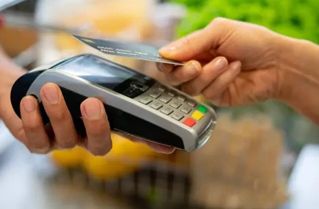 Kredi kartı kullanan herkesi ilgilendiriyor! Bugün resmen başladı