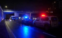 Küçükçekmece’de temizlik aracına çarpan motosikletteki 2 kişi öldü