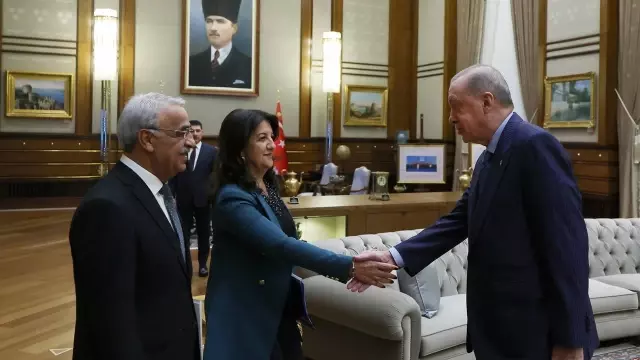 Külliye’de Terörsüz Türkiye zirvesi! Erdoğan DEM Parti heyetini kabul etti