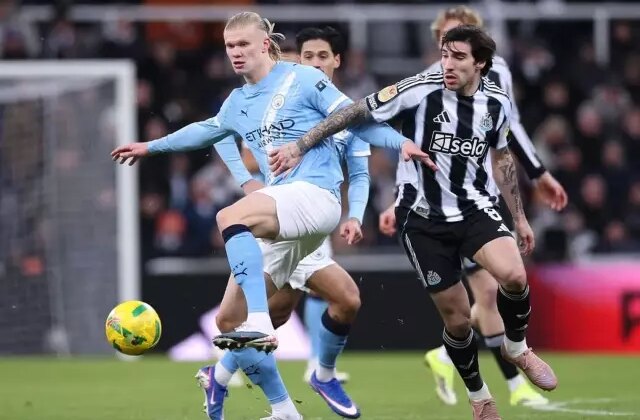 Manchester City, Newcastle United’ı devirdi