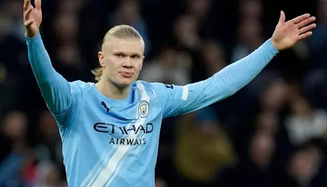 Manchester City, Tottenham karşısında iki farklı üstünlüğünü koruyamadı