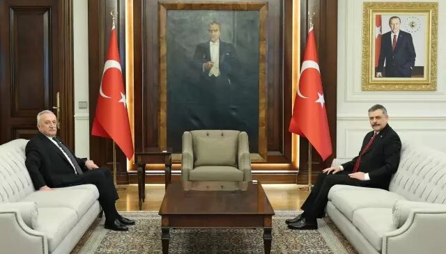 Mehmet Ağar yeni İçişleri Bakanı Mustafa Çiftçi’yi ziyaret etti