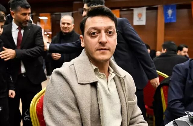 Mesut Özil’in Cumhurbaşkanı Erdoğan’dan bir isteği var