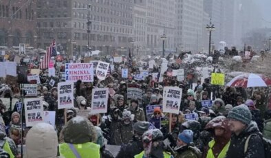 Minneapolis’te ICE karşıtı protesto düzenlendi