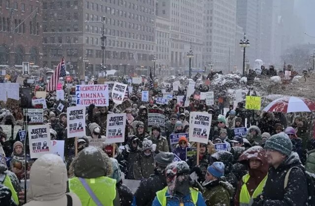 Minneapolis’te ICE karşıtı protesto düzenlendi