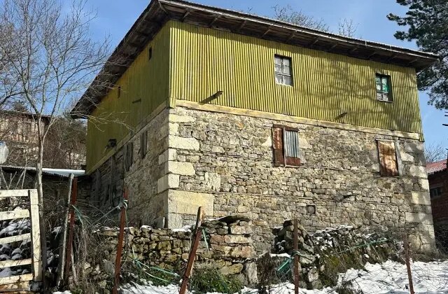 Bu köyde evlerin duvarları sırlarla dolu! Bin 750 yıl sonra keşfedildi