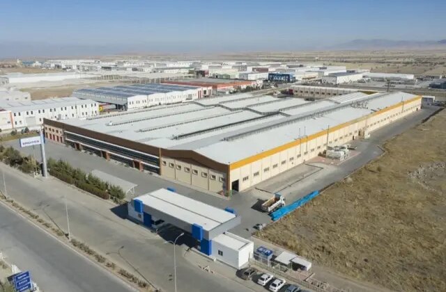 Anadolu’nun en büyük şirketi resmen satıldı! İşte yeni sahibi