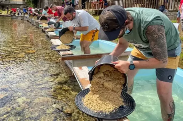 nehir yataginda ortaya cikiyor eline tavasini 19558918 7488 o