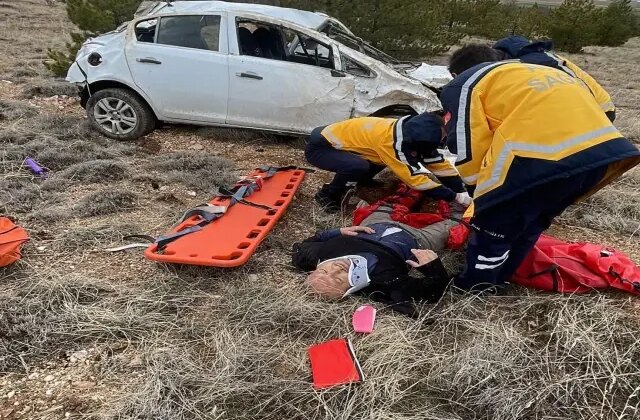 Nevşehir’de eşini bıçakladı, Niğde’de kaçarken kaza yapıp öldü