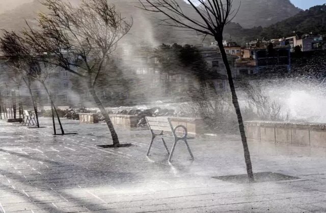 Nils Fırtınası İspanya ve Portekiz’i vurdu! Kırmızı alarma geçtiler