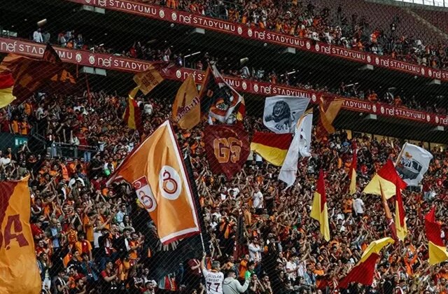 O olmadan maça çıkınca kabusu yaşıyorlar! Galatasaray taraftarını delirten olay