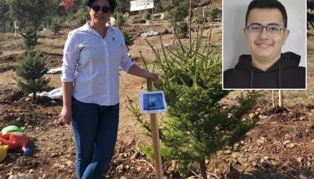 Oğlunun mezarı başında kalp krizi geçiren anne hayatını kaybetti