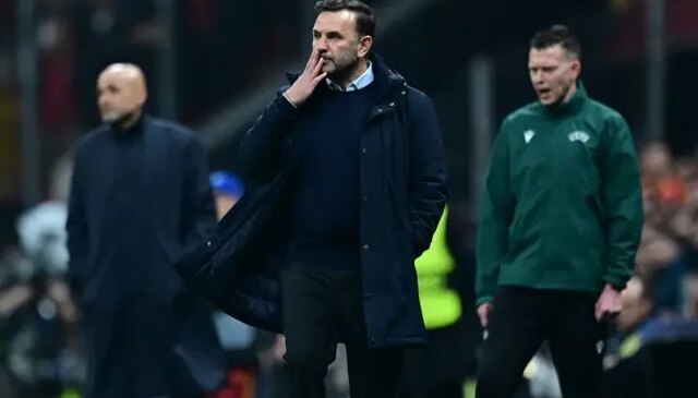 Okan Buruk çılgına döndü! Galatasaray’dan kırmızı kart itirazı