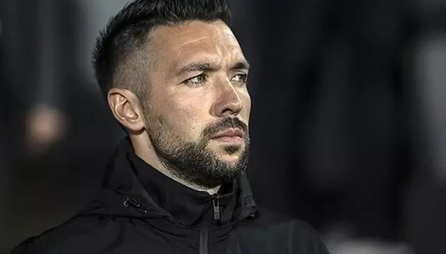 Önüne geleni yeniyor! Farioli’nin Porto’sunu tutabilene aşk olsun