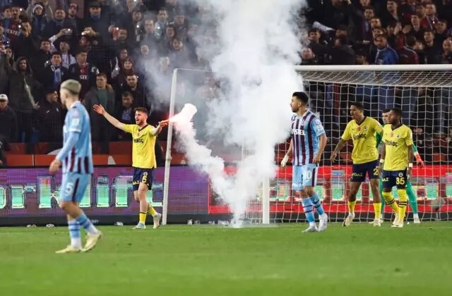Ortalık yangın yeri! Dev maça atanan hakemi gören futbolseverler çıldırdı