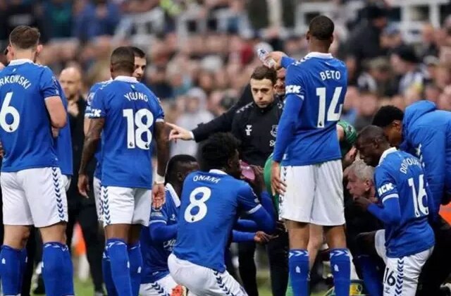 Premier Lig’de futbolculara oruçlarını açma izni verilecek