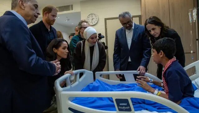 Prens Harry ve eşi Meghan, Ürdün’de Gazzeli çocukları ziyaret etti