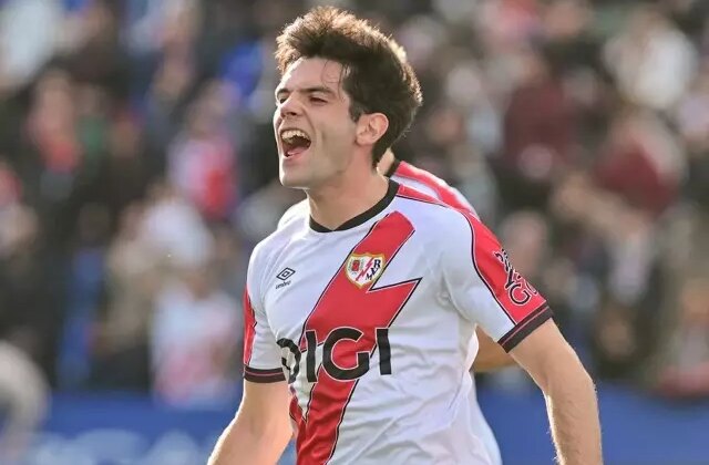 Rayo Vallecano Atletico Madrid’i darmadağın etti