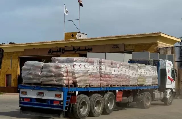 Gazze’ye nefes imkanı! Refah Kapısı çift yönlü açıldı