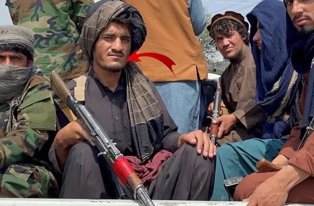 Sakalı böyle kesen berberleri tek tek gözaltına alıyorlar