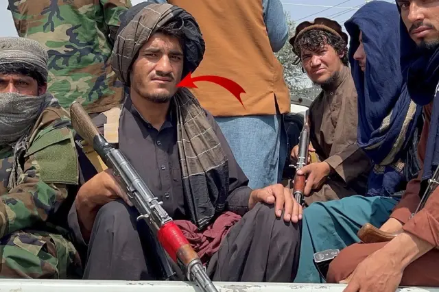 sakali boyle kesen berberleri tek tek gozaltina 19585181 8048 o