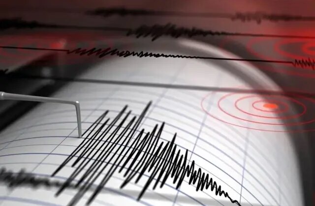 Samsun’da gece yarısı 4 büyüklüğünde deprem