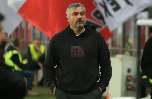 Samsunspor’dan gönderilen Thomas Reis’i Bundesliga şampiyonu istiyor