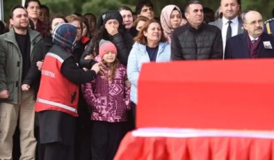 Şehit babaya son veda