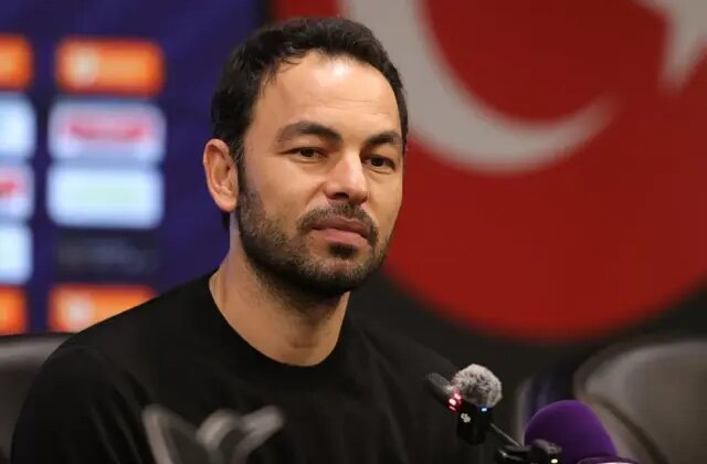 Selçuk İnan, dört büyüklere karşı tek puanını Galatasaray’dan aldı