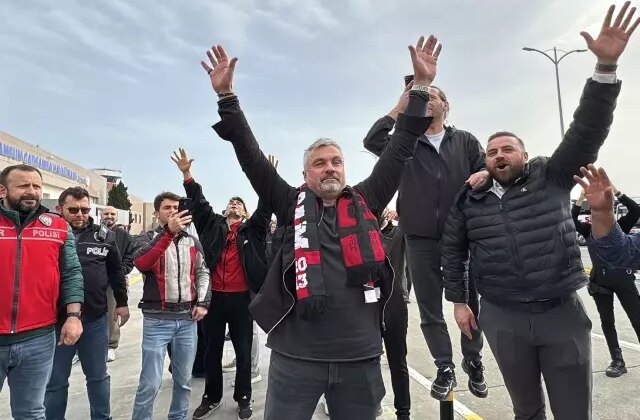 Sessiz sedasız Samsun’a gelen Thomas Reis şampiyonlar gibi uğurlandı