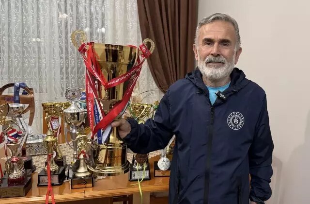 Şiddetle öneriyor! 75 yaşındaki veteran atlet sağlığını bakın neye borçluymuş