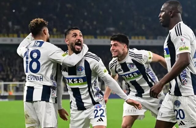 Süper Lig’de çektiği ilk isabetli şutta Fenerbahçelilerin hayallerini çaldı