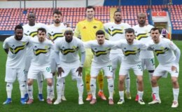 Süper Lig’e koşuyorlar! 5 atıp Amedspor’u liderlikten ettiler